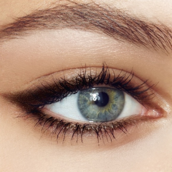 NIB✅Charlotte Tilbury Audrey Classic Brown - Picture 2 of 9